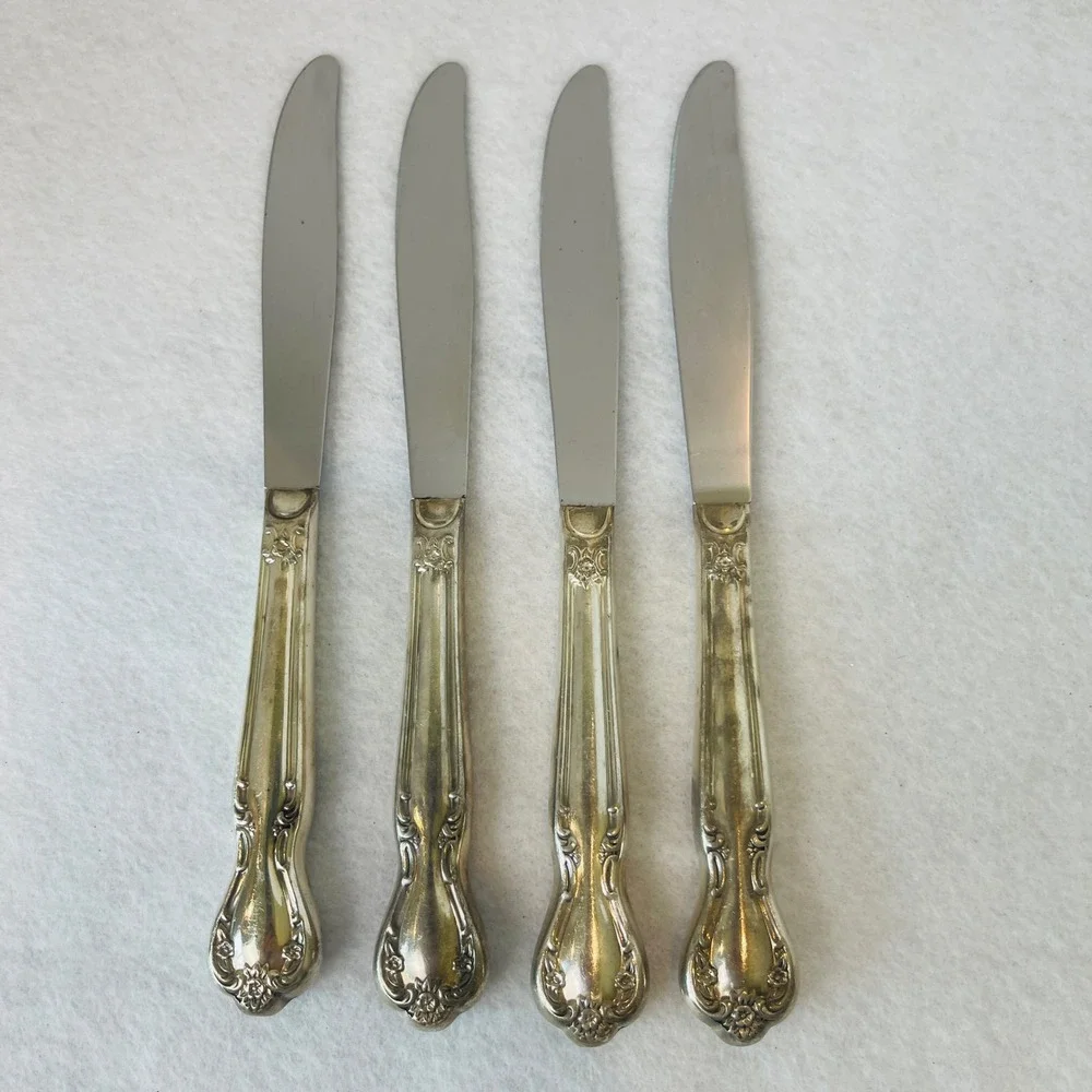 Vintage Silverplate Floral Scroll Dinner Knives Set of 4 Stainless Blades 9.25